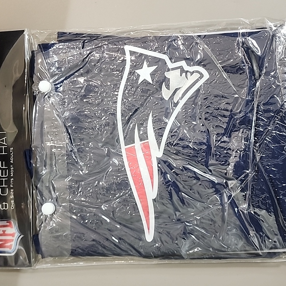 NFL chef apron and hatWeight 10oz, NFL FootballGreat for tailgating, barbecue